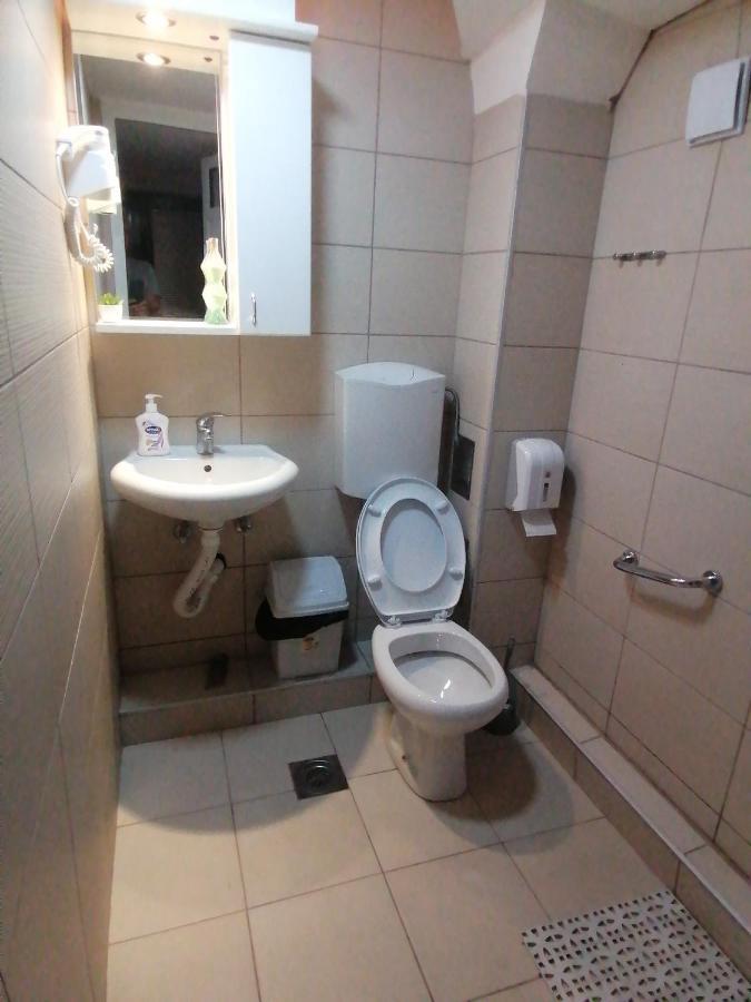 Apartments Sofija Nis Luaran gambar